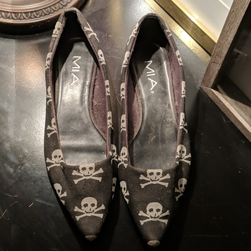 Skeleton pattern flats - Picture 10 of 11